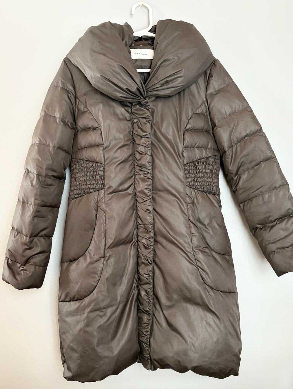 Tahari Coat Womens S Duck Down Long Zip Front Chocolate Brown Puffer Hooded